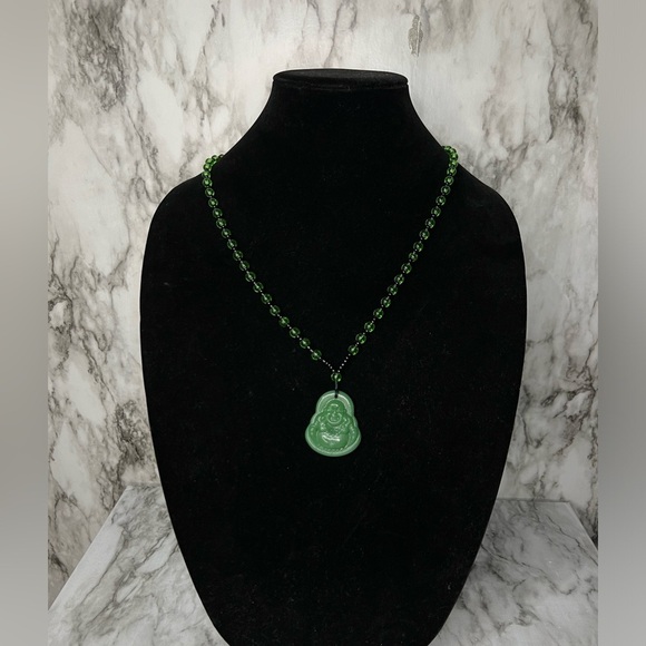 JADE Green Hand Carved Maitreya Buddah Pendant Necklace - Picture 1 of 6